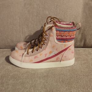 POPPY Size 8 Stylish Pink High-Top Sneakers
